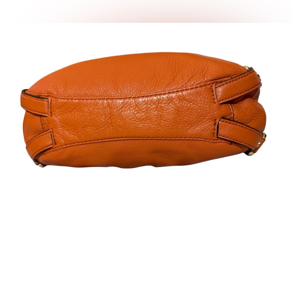 Michael Kors Burnt Orange Pebbled Leather Shoulder Hobo 🤩🧡 - Picture 5 of 13